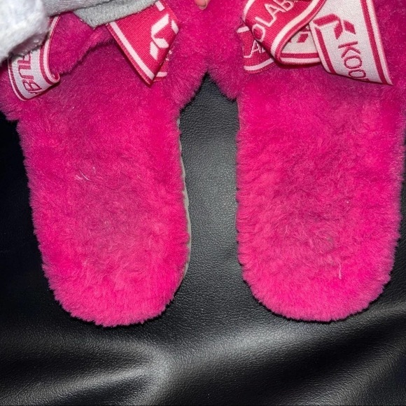 Koolaburra By Ugg Pink Kids Fuzz'n Slipper Sandals Size 3 - Picture 2 of 10